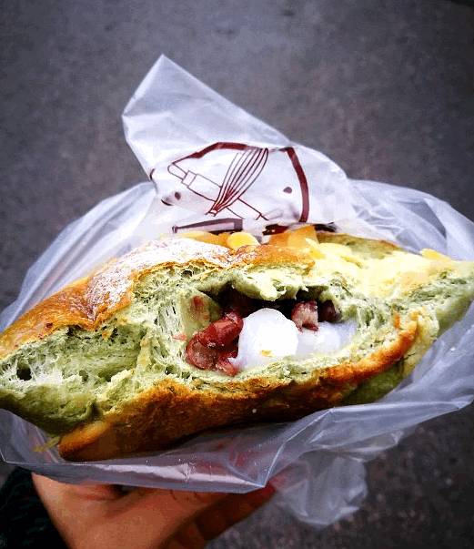 还在找代购买鲍师傅、杏花楼？NO~南京的爆款美食就够你吃的了！