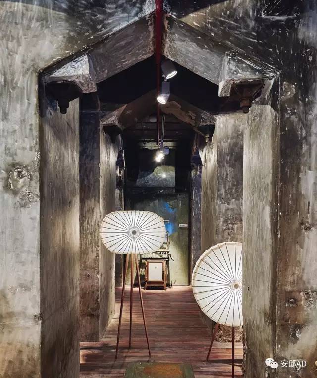 你家有板凳吗？一块板、四条腿，在他手里72变！