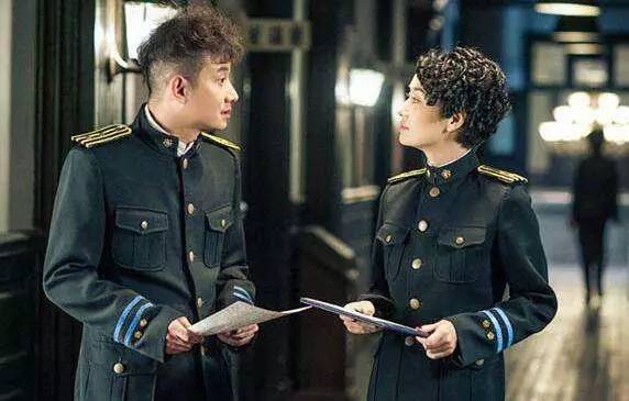 热剧《剃刀》是哈尔滨的牙医写的!|省医院的主治医师