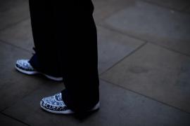 十月下旬伦敦穿衣街拍,秋冬穿搭男潮街拍