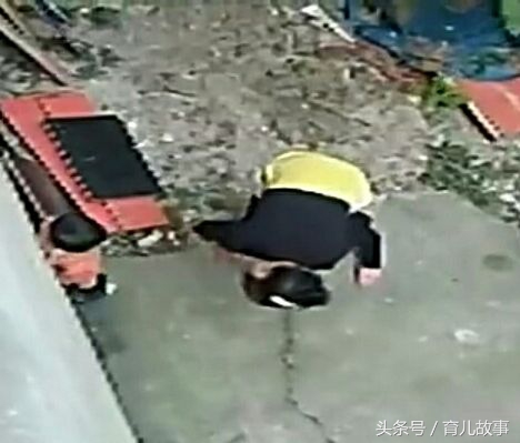 孩子9岁还尿裤子,小孩在学校老尿裤子