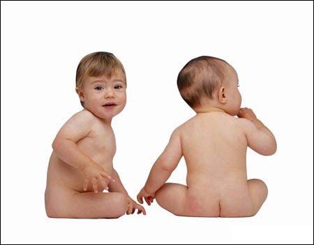 新生儿睡觉时拉屎要不要换尿不湿,宝宝红屁股怎么办崔玉涛