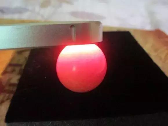 海螺吐出龙珠的视频,海螺吃出天价龙珠