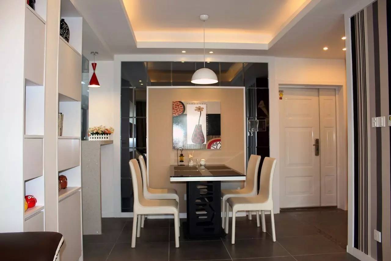 餐桌可以对着入户门吗,入户门对着餐桌如何装修