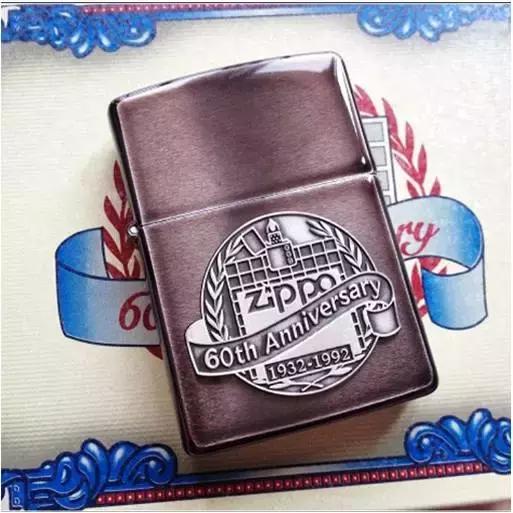 二战美国大兵不扛枪也能成为英雄,二战的美国大兵带几支枪