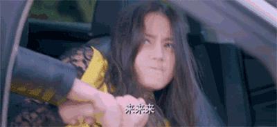 热巴baby撕名牌高光时刻,baby热巴活动