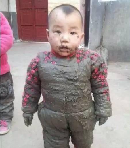 苹果手机怎么掰才容易掰开,苹果手机弯了一点能弄直吗