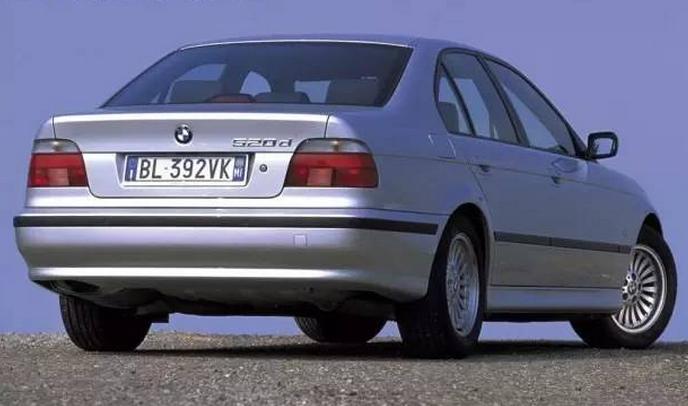 什么车用的f1发动机,哪些车用的是f1发动机