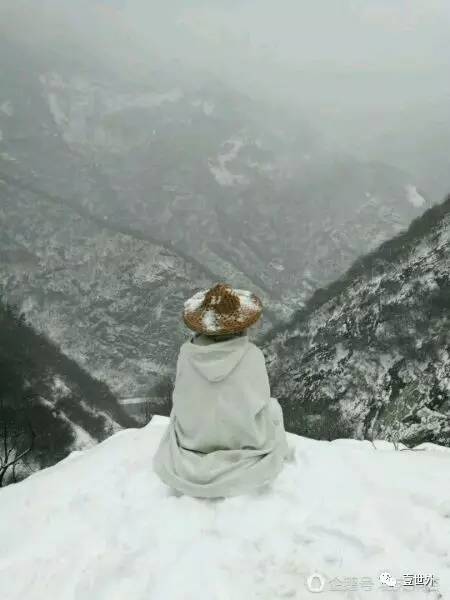 揭秘终南山隐士纪录片,探访终南山隐居的真实的生活