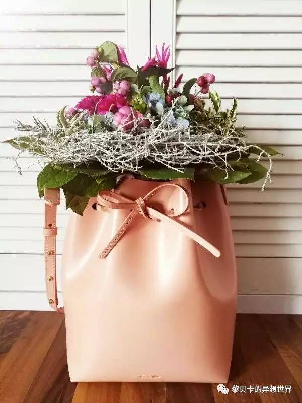 不想一出门就撞包，看看这篇找灵感