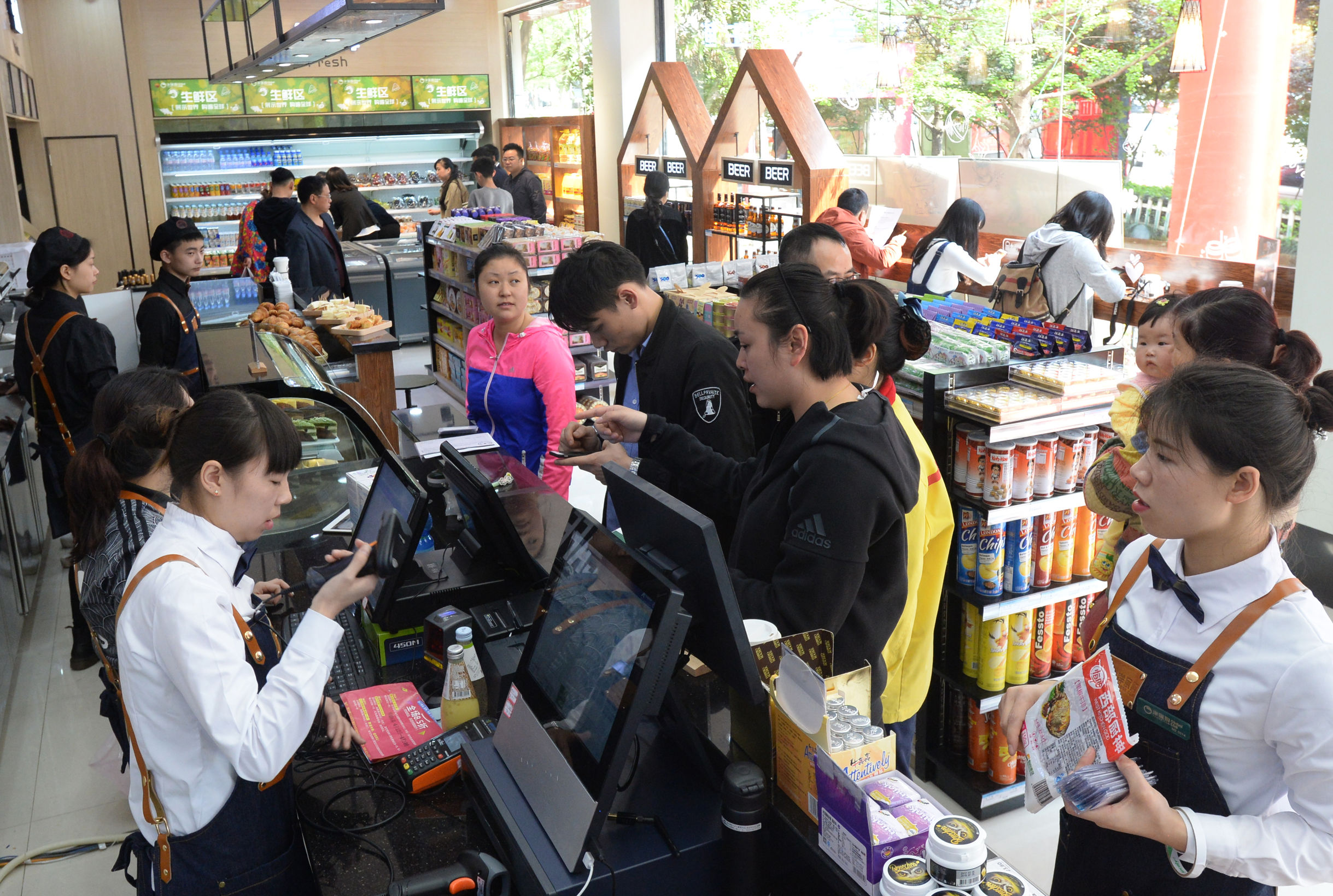 加油都可以买到境外优质商品,中石油洋展购开启新方式,超乎想像