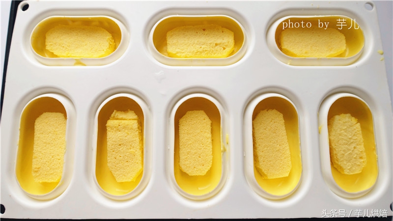 芒果慕斯星空淋面,芒果葡萄淋面慕斯蛋糕做法