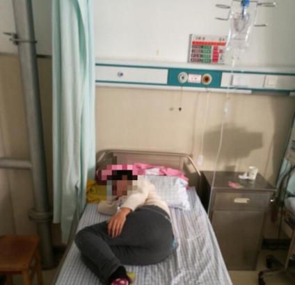 京东变质维生素害孕妇差点流产,猫耳朵又被检出菌落超标