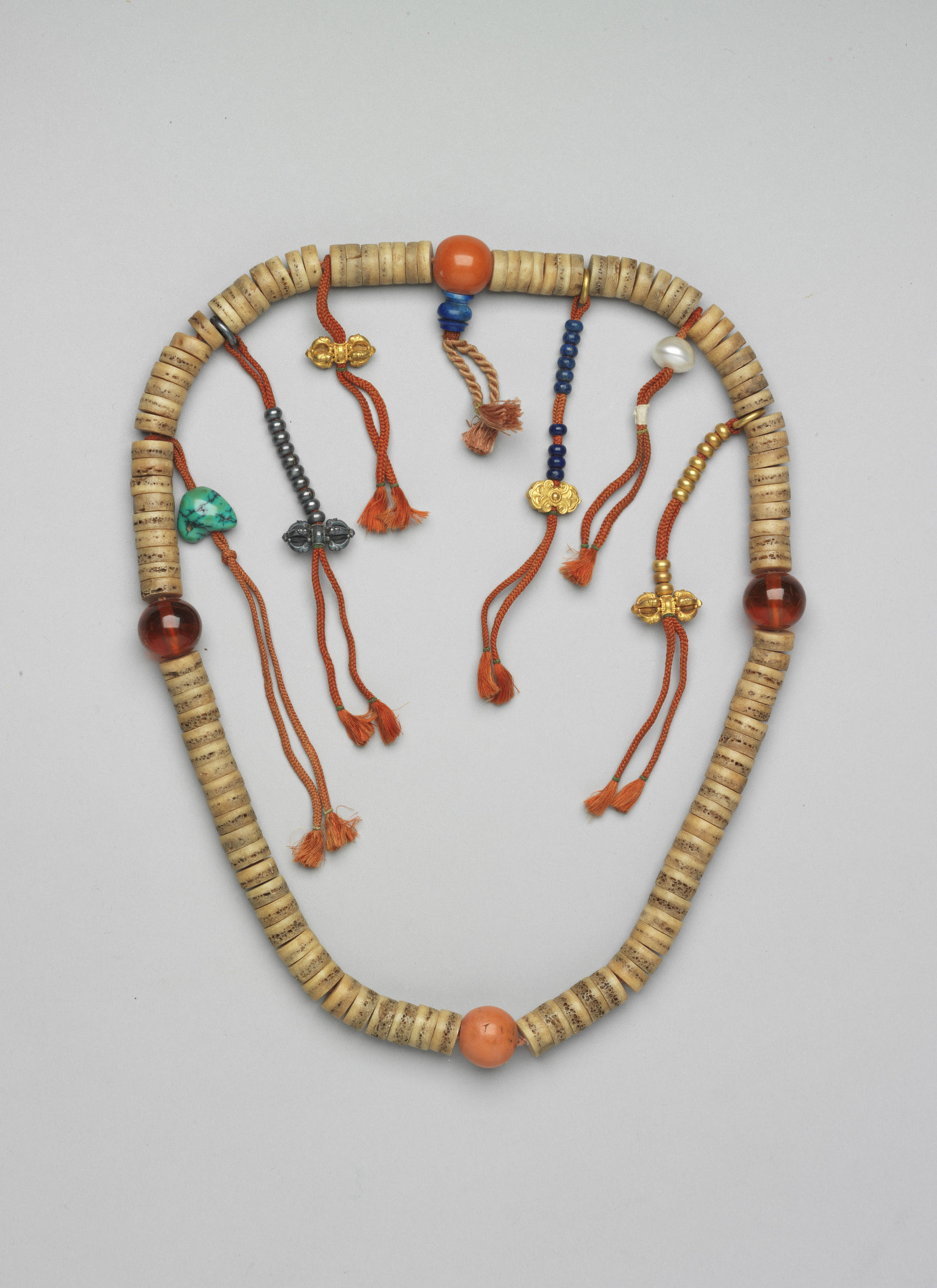 “贵贵琳琅-游牧人”台北故宫院藏清代蒙回藏金银器展