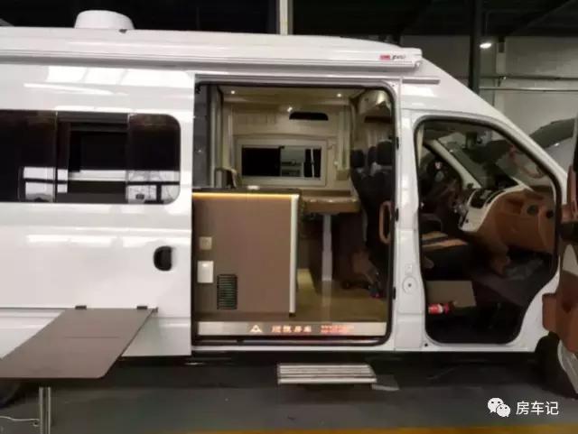 姓“商”姓“家”谁分的清？实拍顺旅大通加长轴魅途版B型房车