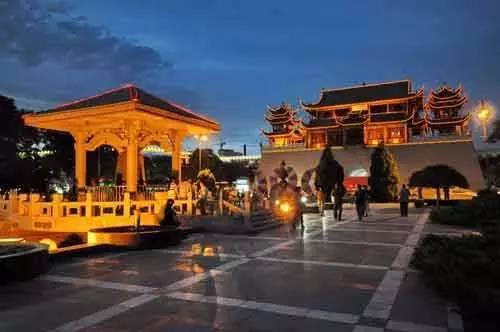 青田买100㎡房的钱，在全国34个城市能买多大的房？算完惊呆了……