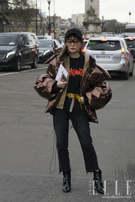 Off-White警戒线成时尚最IN单品，你还不知道？