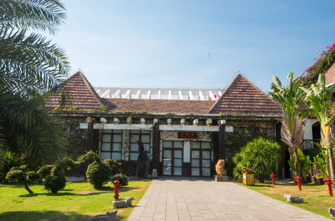 蓝天白云,椰风海韵,去三亚散散心吧