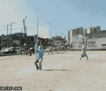 足球赛场十大搞笑瞬间图,足球gif搞笑图片