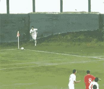 中国足球经典爆笑gif,足球gif爆笑动图