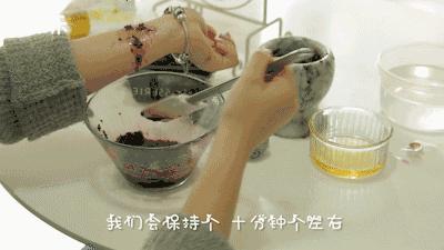 如何用水果自制小孩面膜,什么水果榨汁可以敷面膜