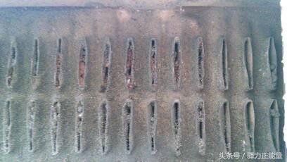 发动机冷却系统漏水,发动机散热水管漏水严重还能启动