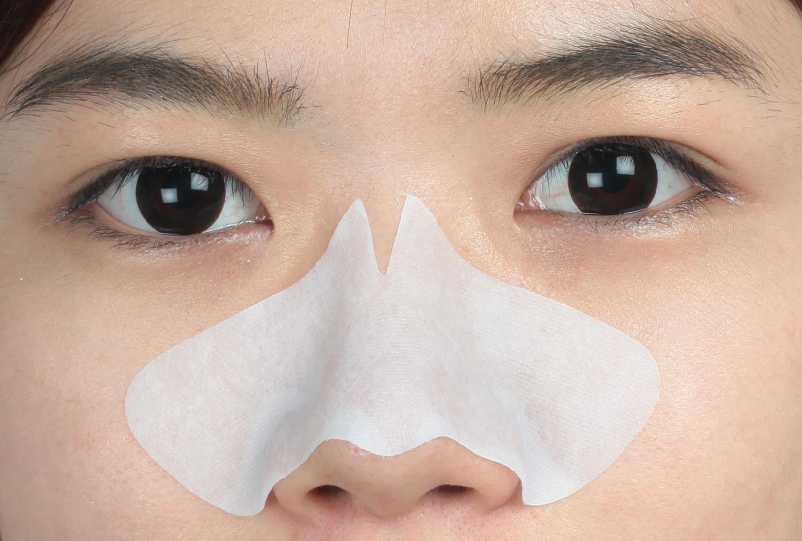 鼻头上的黑头越来越多是什么原因,一夜鼻头长了很多黑头是怎么了