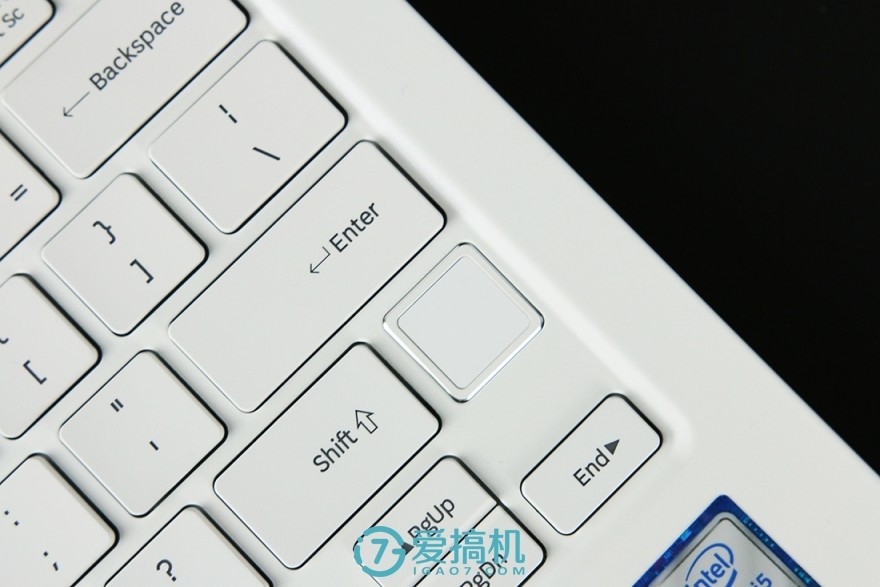 13寸长续航笔记本轻薄本,世界最顶级的13寸笔记本