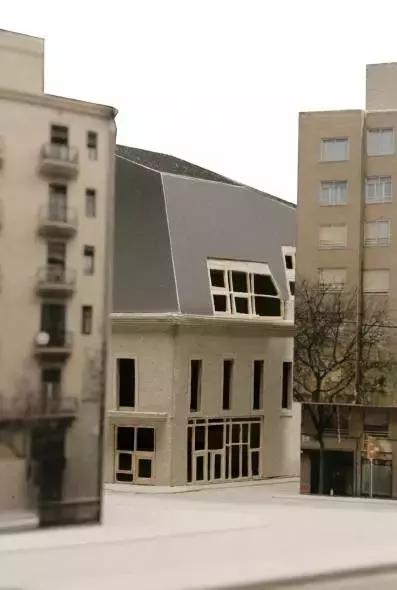 室内案例|耗时6年完成巴塞罗那SalaBeckett话剧院