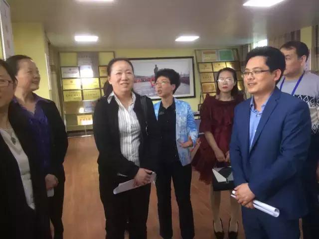 寮犲鐣屽競骞叉椿濂冲伐,婀栧崡寮犲鐣屽競澶滅彮濂冲伐