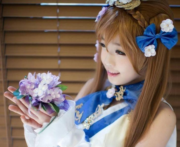 我儿子刚出生第一句话不会喊爸爸妈妈，竟然只会喊德玛西亚！