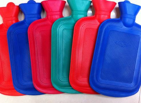 PUMA新款拖鞋告诉你，原来，是大妈引领着世界的潮流！