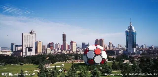 劳动公园大足球内部样子,劳动公园大足球叫什么