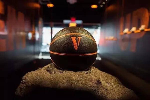 nikeadv和adidas,adidasvsnike