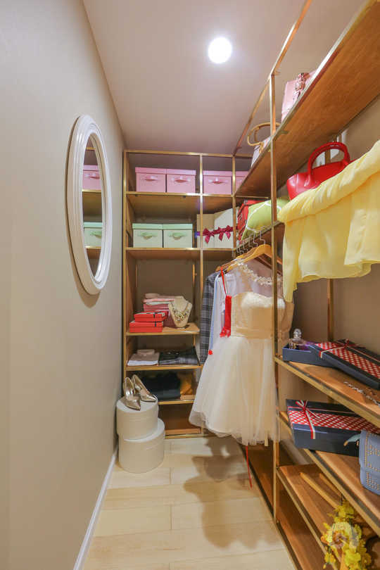 大连悦丽海湾装修哪家好,大连三室一厅装修现代简约