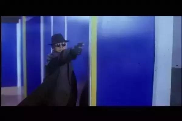 江湖人称夺命剪刀脚，香港天才编剧，曾见证两代喜剧之王的交替