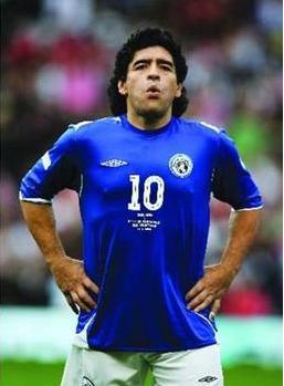 足球界的绝代双骄,足球绝代双骄是指哪两个人