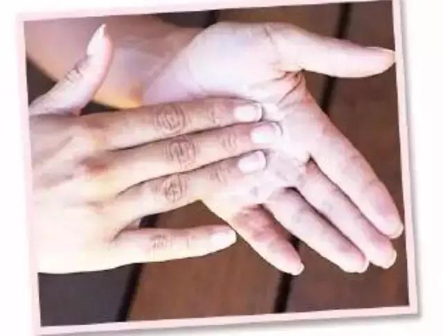 告别遮瑕五个误区,祛黄隔离霜