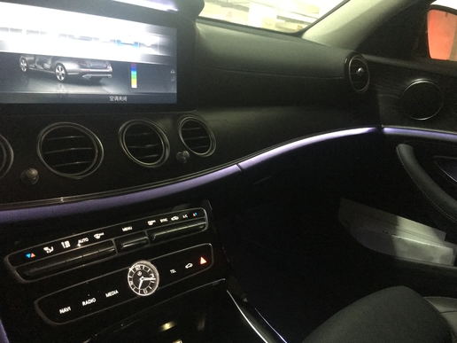 原来你是这样的奔驰E200L！一个靠谱女司机的野蛮选车体验