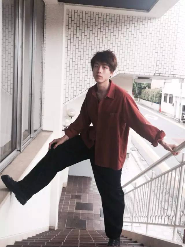 这么会穿的日系潮流小哥，请给我来一打！