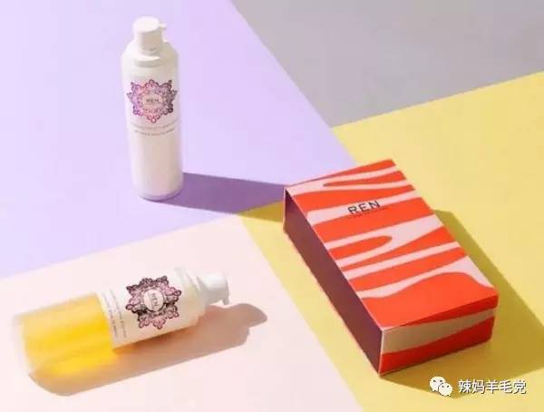 女生需要的从来不是物质上的东西,很重要的东西现在觉得无所谓