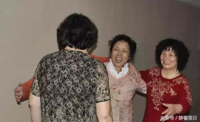 开怀一笑无忌惮，老怪小妖真齐全（红叶网老友聚会图文综合）