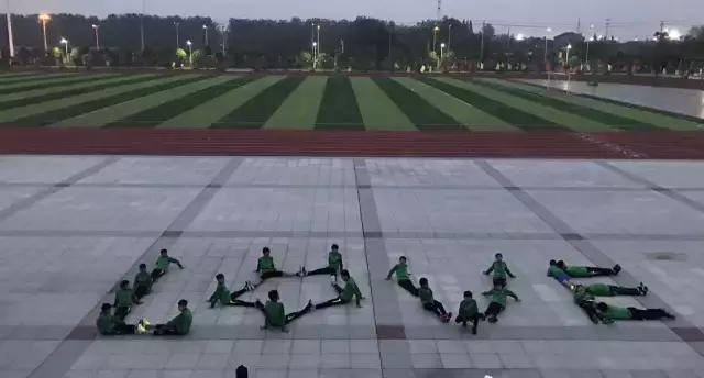 全国青少年男子足球U13联赛正式打响丨上区12支球队齐聚海门