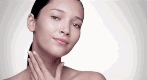 卸妆水卸妆乳卸妆油哪种更好用,淡妆卸妆乳和卸妆油哪个更温和