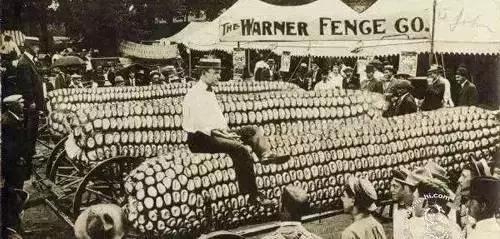 两富二代大量炸毁化石，开枪埋雷不惜破产，竟是为了*论发**文争名利