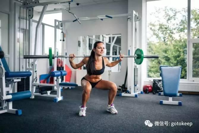 仰卧起坐练不练腹肌,仰卧起坐可以练腹肌和马甲线吗