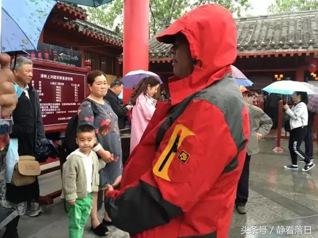 开怀一笑无忌惮,老怪小妖真齐全(红叶网老友聚会图文综合)