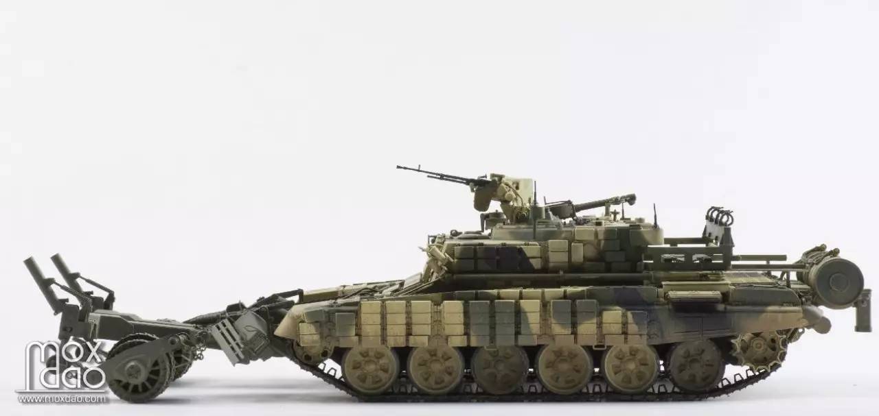 MENGSS-011俄罗斯BMR-3M装甲扫雷车