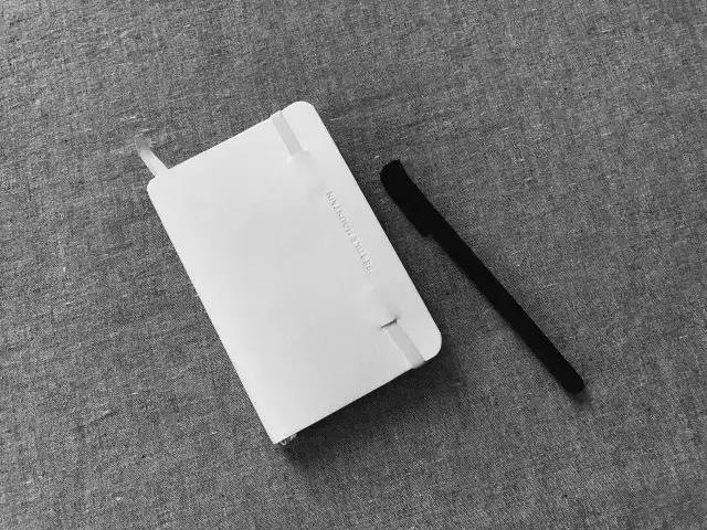 插画师迷狸:路过,停留