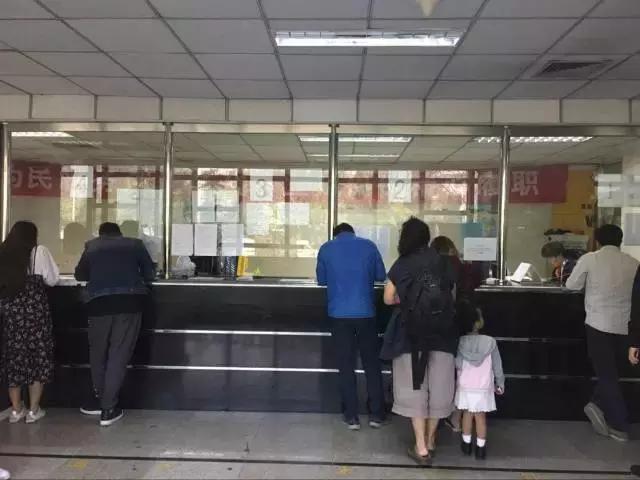 国际包裹被海关扣押怎么处理,国际海关行李箱被扣押要怎么处理